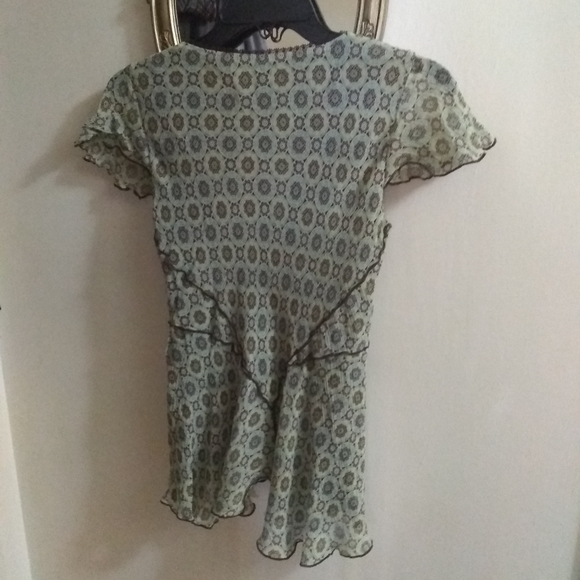 Nine West floral print shirt - Picture 2 of 6